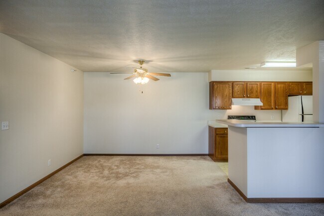 Floorplan - Huntington Apartments