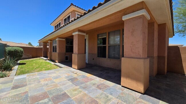 Building Photo - 13609 W Cypress St