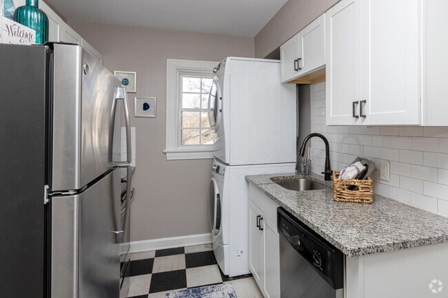 Interior Photo - A Little Holiday Wish Come True: No rent until January!