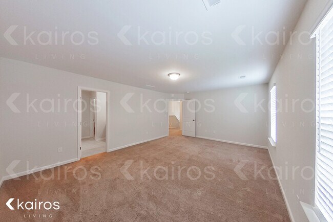 Building Photo - 15 Duluth Dr