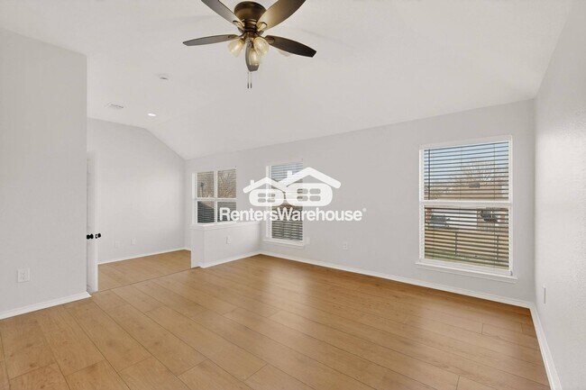 Building Photo - 4918 Silverweed Dr