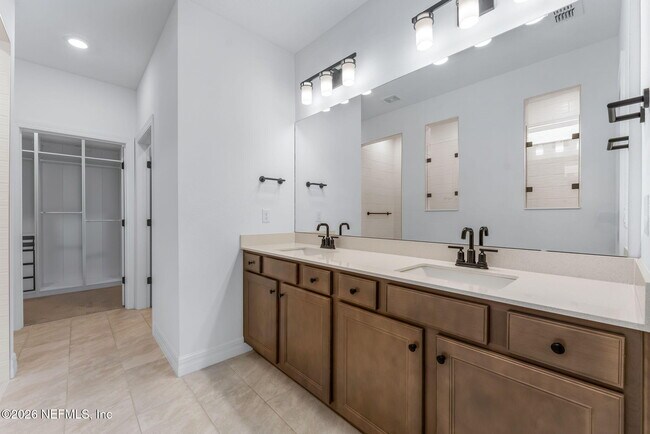 Building Photo - 12452 Royal Red Wy