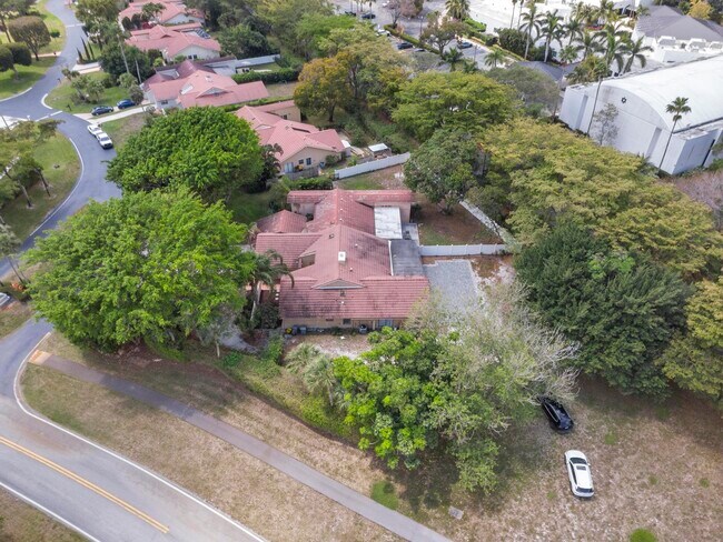 Building Photo - 23265 Boca Club Colony Cir