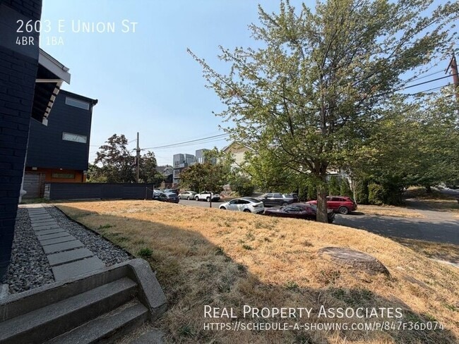 Building Photo - 2603 E Union St