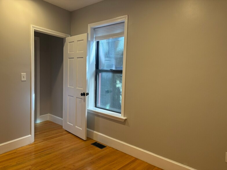 Building Photo - 39 Sheafe St