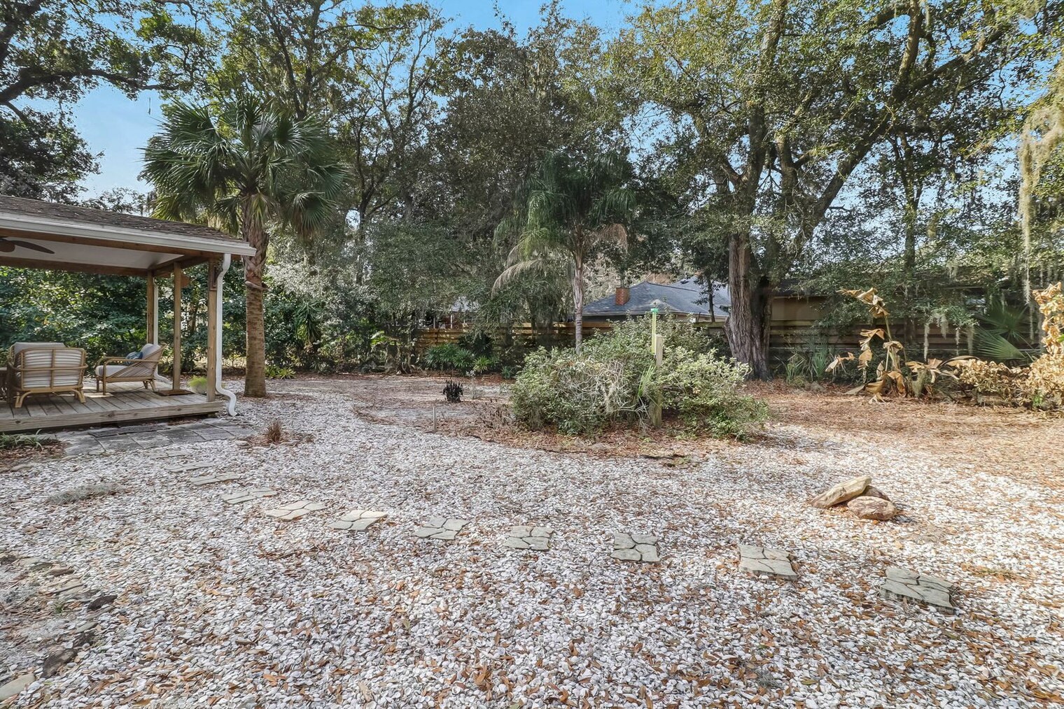 Building Photo - 223 Lighthouse Circle