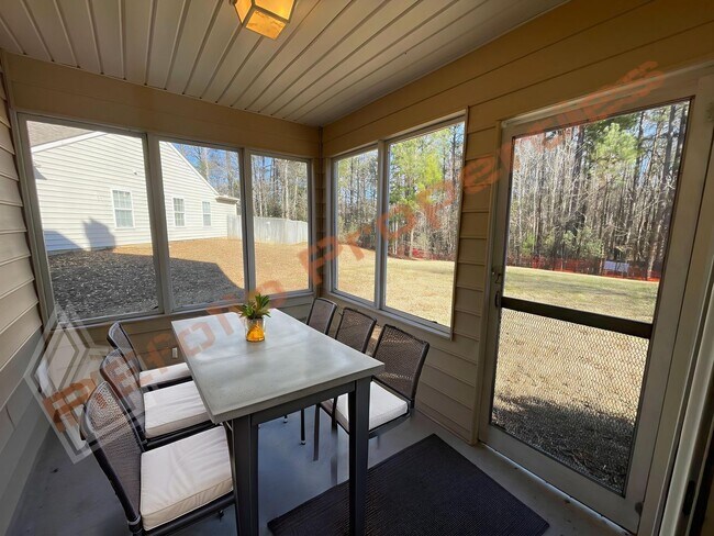 Building Photo - Charming 3-Bedroom Cul-de-Sac Home with Screened Porch in Sunset Hills, Apex — Available Now!