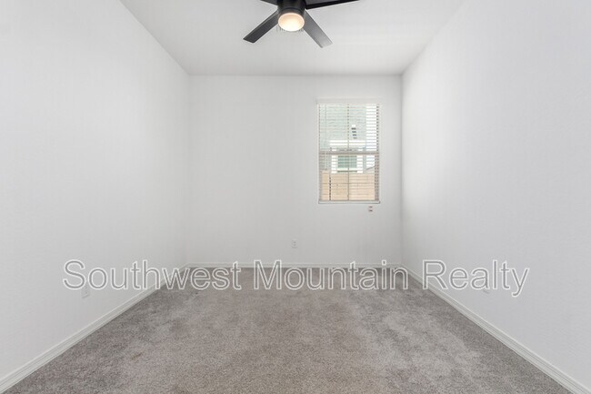 Building Photo - 22862 E Bonanza Way
