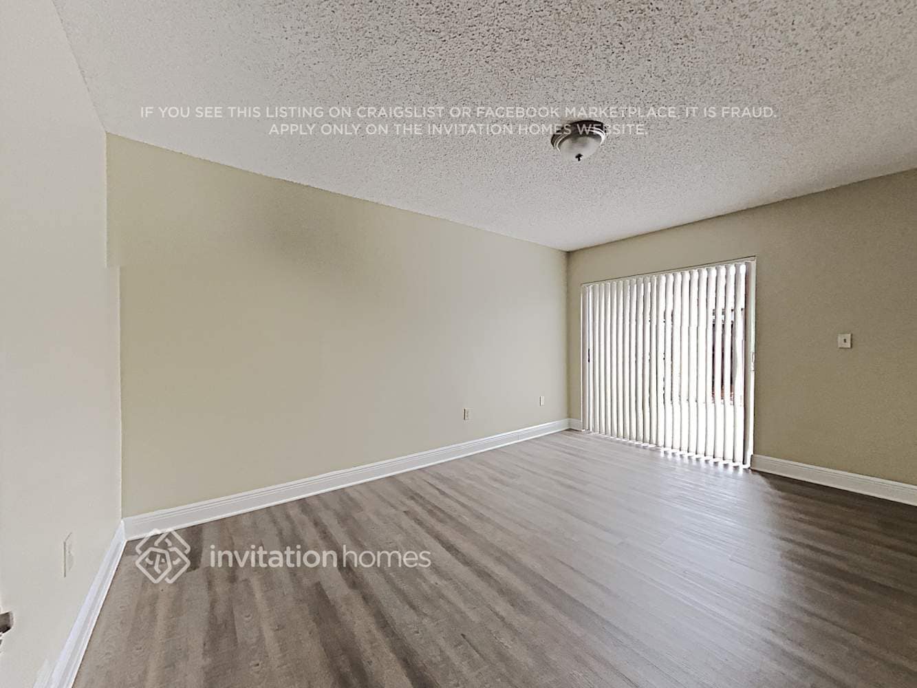 Building Photo - 14233 SW 103rd Terrace