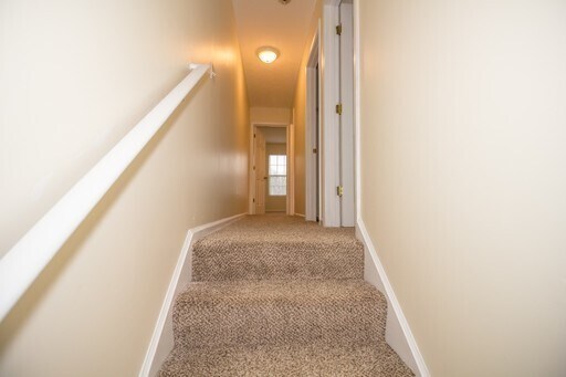 Building Photo - 1439/1441 Creekside
