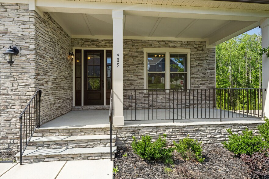 Building Photo - 405 Gilpin Way