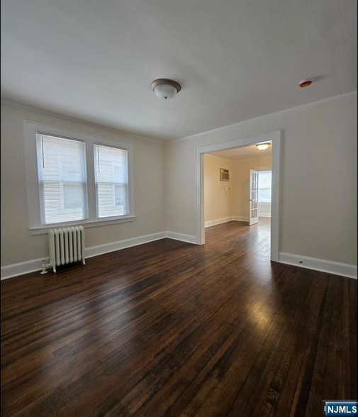 Building Photo - 103 Willow St