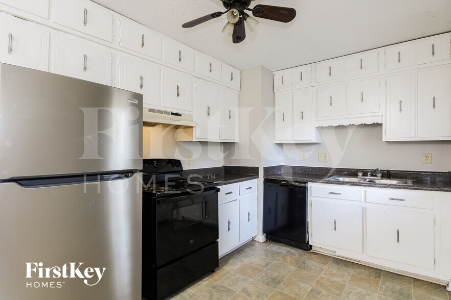 Building Photo - 5311 Virgil Rd