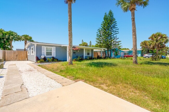 Building Photo - Updated Beachside Ormond Home