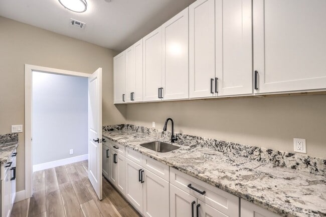 Building Photo - Strip View - Custom Home - Immediate Move In - Horse Property