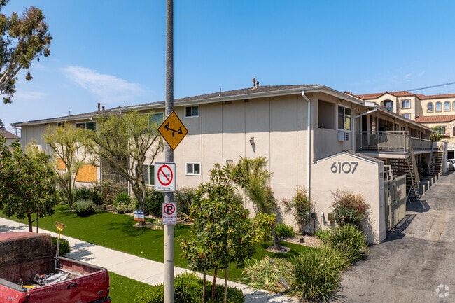 Side shot - Classic 2-Story Building in Park Mesa Heights!