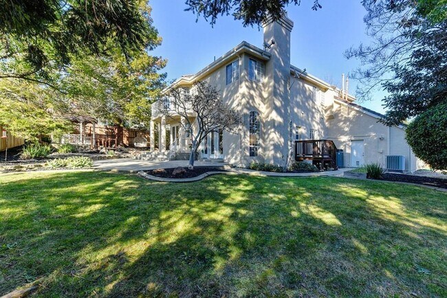 Building Photo - Elegant Granite Bay Home Located in Treelake Village and the  Eureka Union School District
