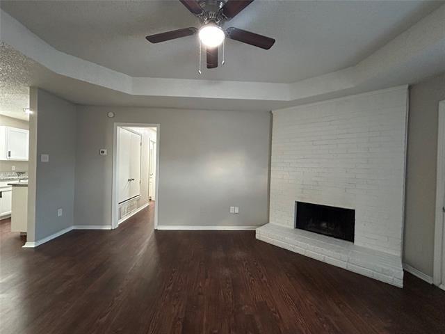 Building Photo - 6320 Holiday Ln
