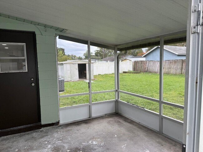 Building Photo - 14410 Sussex Dr