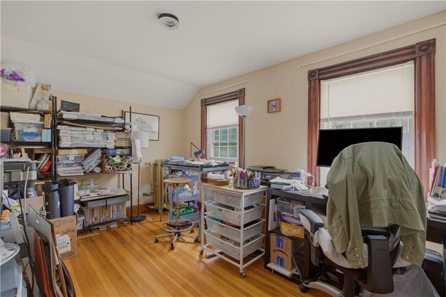 Building Photo - 82 Van Zandt Ave