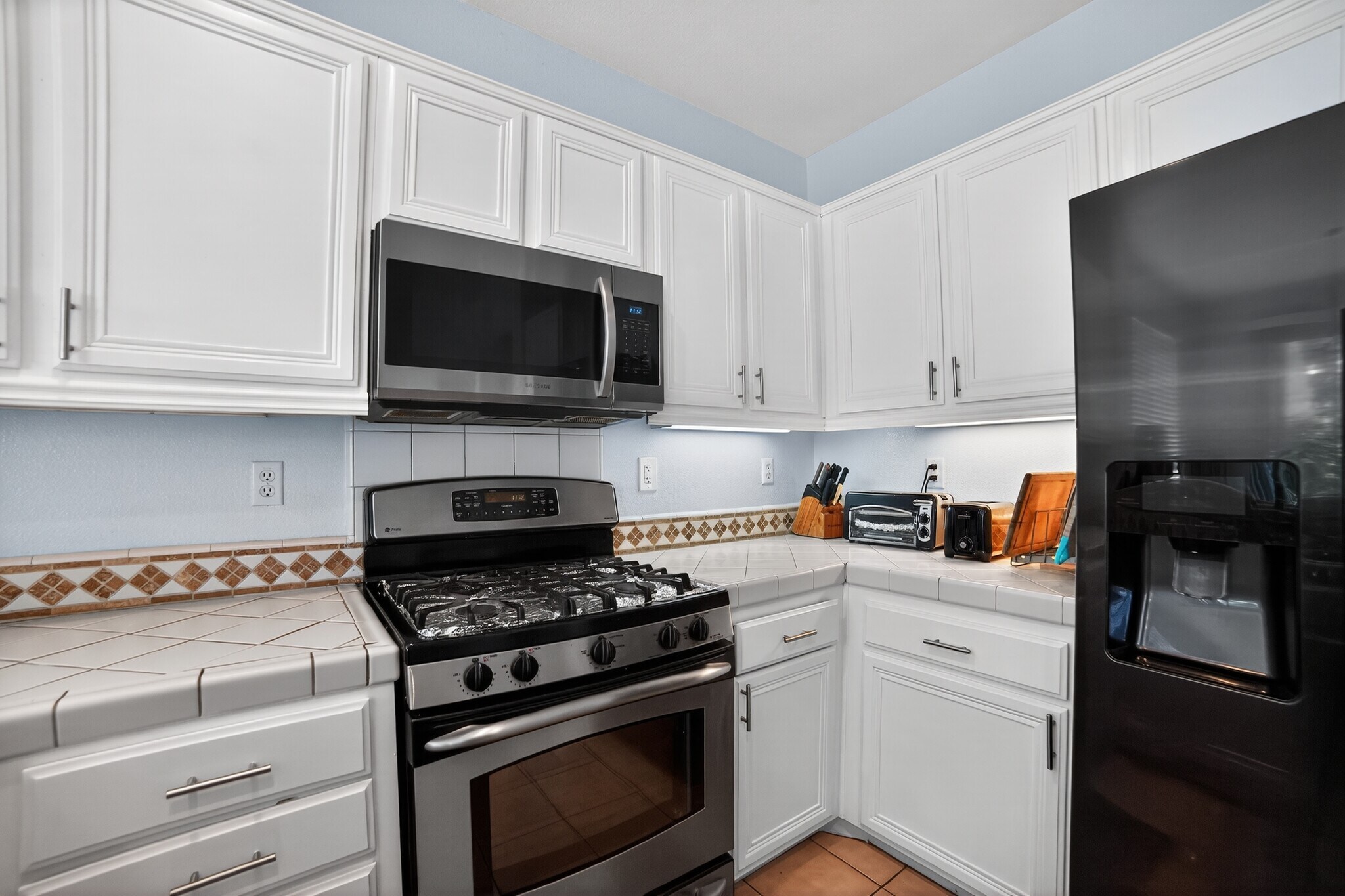 Building Photo - 15017 Northwind Ln