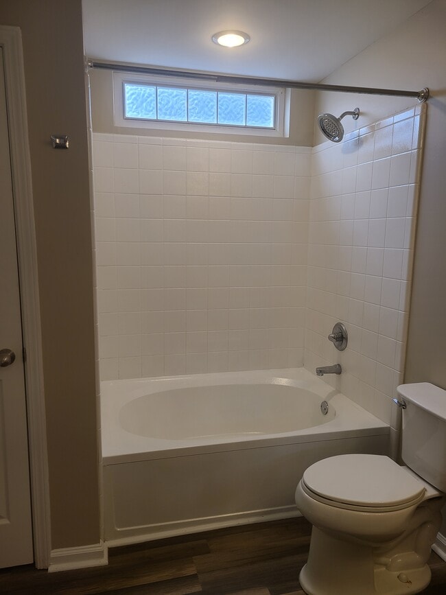 Building Photo - 1752 Pryor Rd SW