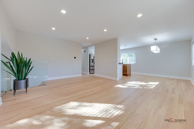 Building Photo - 109 Mulberry Rd