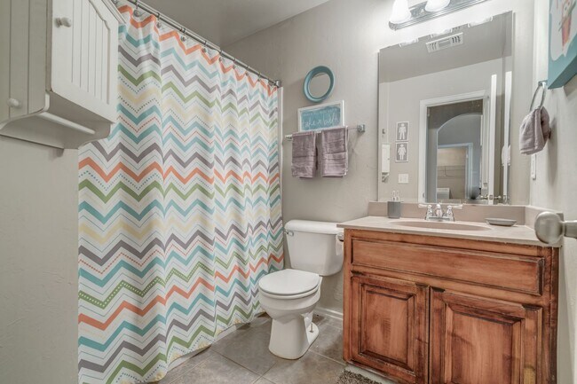 Building Photo - Deer Creek Schools