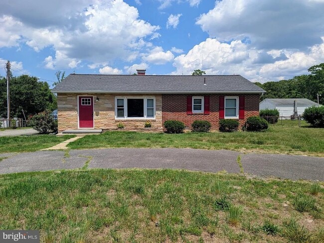 Building Photo - 26640 Three Notch Rd
