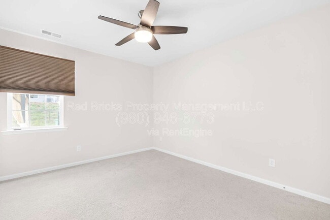 Building Photo - 14924 Nichols Hall Dr