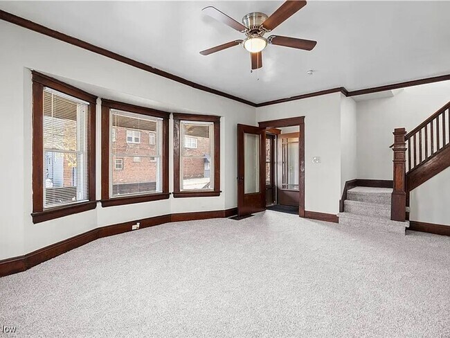 Building Photo - Renovated 3 Bedroom Home with 2 Baths