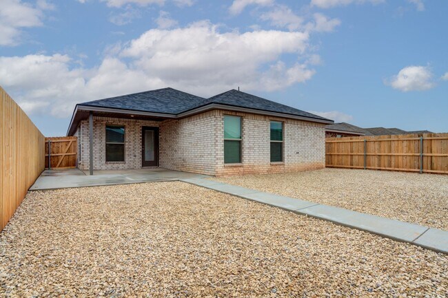 Building Photo - Brand New Beautiful 4-Bedroom Home in Sout...