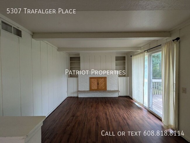 Building Photo - 5307 Trafalger Pl