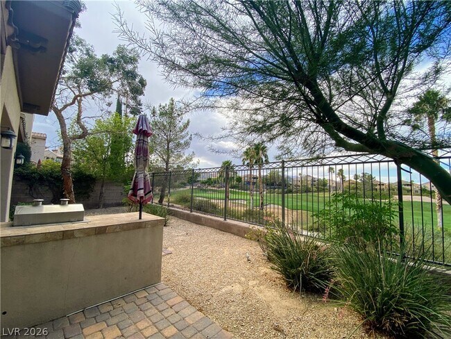 Building Photo - 158 Crooked Putter Dr
