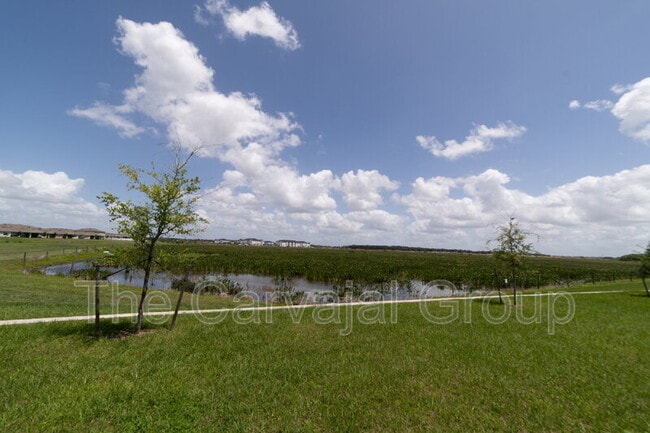 Building Photo - 1813 Walnut Crk Dr