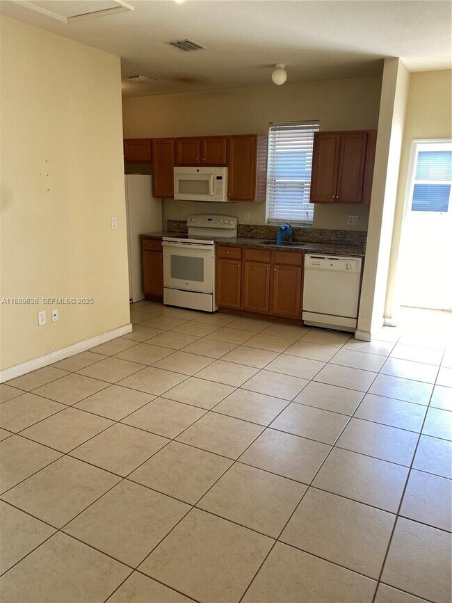 Building Photo - 17021 SW 96th St