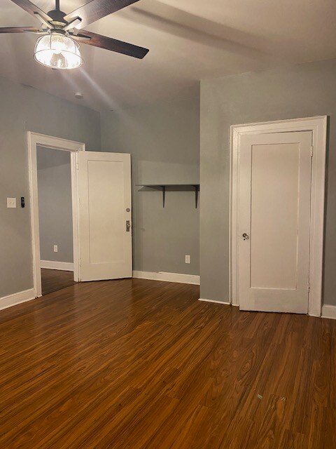 Building Photo - 515 E Evergreen St