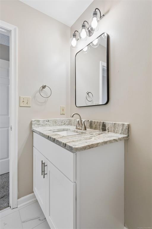 Building Photo - 5306 Aden Ct