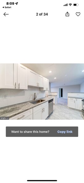 Building Photo - 250 S Reynolds St