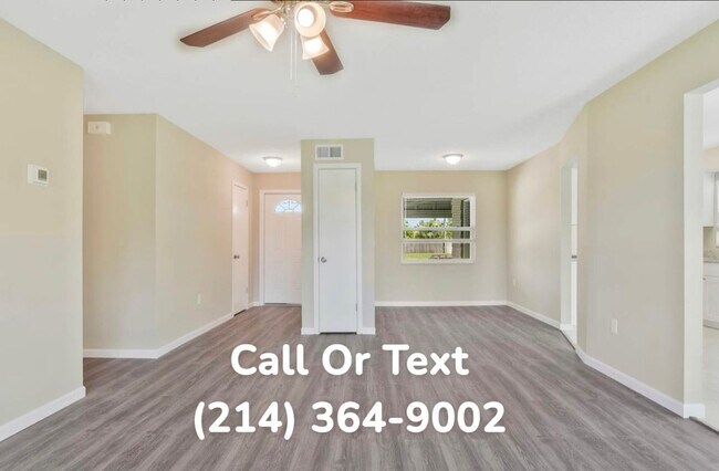 Building Photo - 2523 Laylas Wy