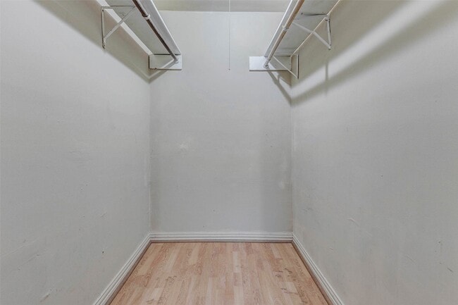 Building Photo - 12702 Fern Forest Dr