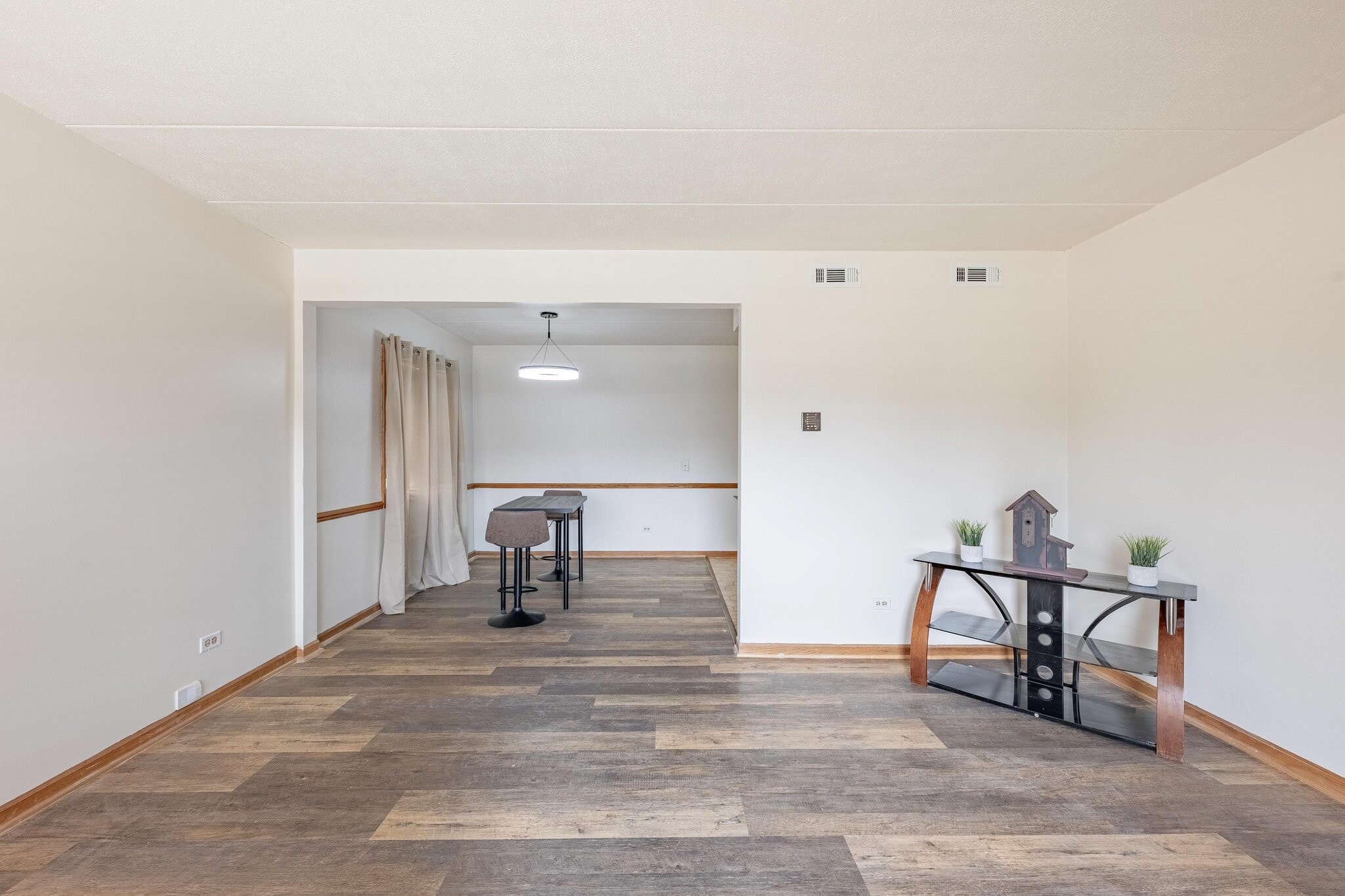 Building Photo - 3103 Grove Ave