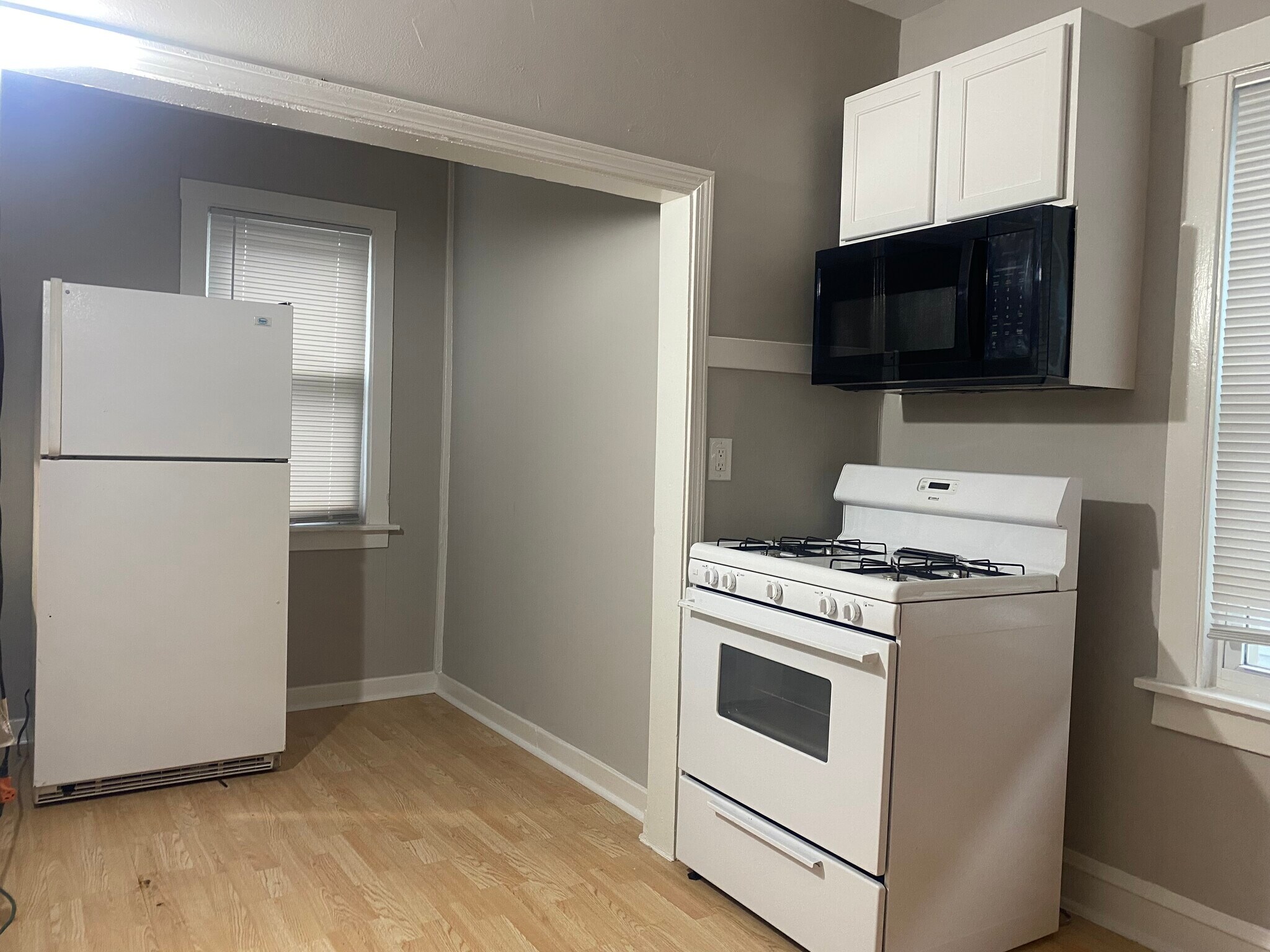 Building Photo - 5301 W Winona St