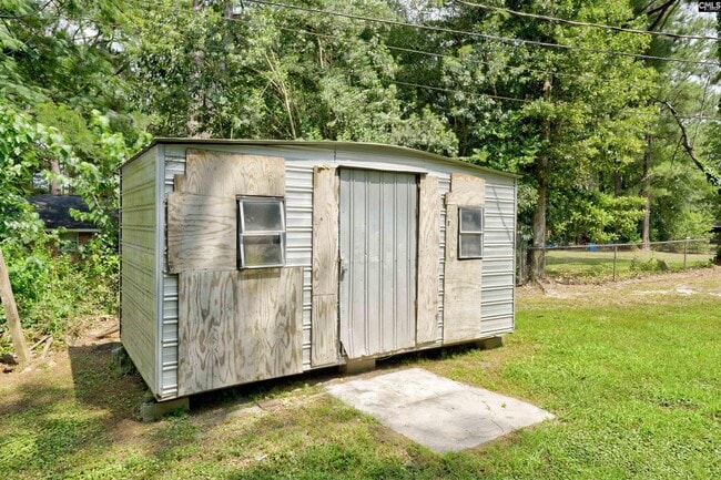 Building Photo - 1612 Bradley Dr