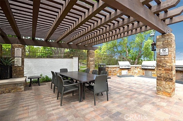 Building Photo - 35 Sunny Slope