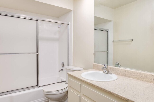 Building Photo - Dorchester Apartments | Spacious 1 & 2 Bedroom Apartments Near SDSU