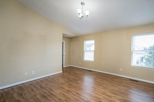 Building Photo - 1016 Bella Dona Rd