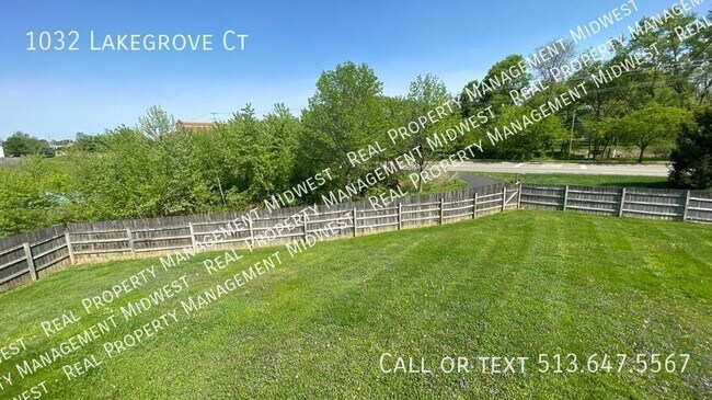 Building Photo - 1032 Lakegrove Ct