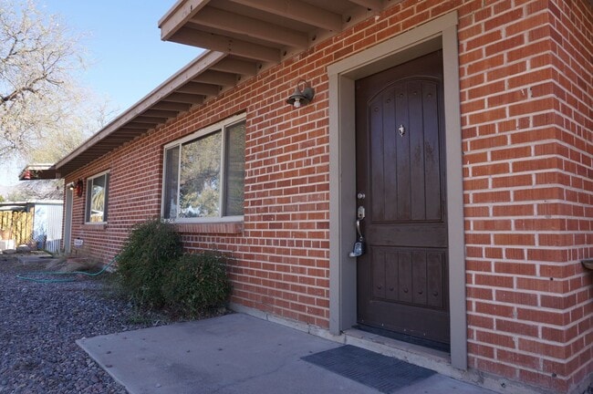 Building Photo - colum2432