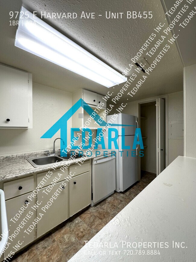 Building Photo - 9725 E Harvard Ave